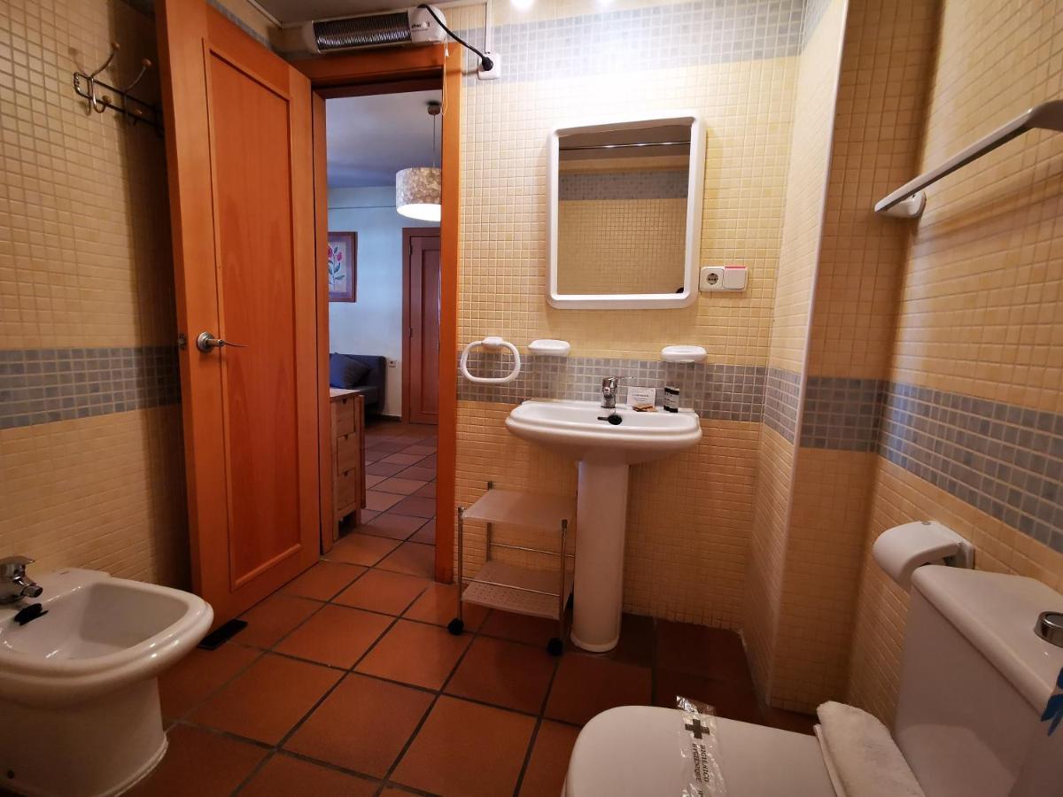 Imeda Apartamentos Arttyco Con Parking เซียร์ราเนบาดา ภายนอก รูปภาพ